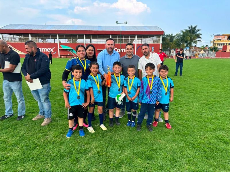 gran final de la Liga de Fútbol en las categorías Mini Pony, Pony, Infantil y Femenil.